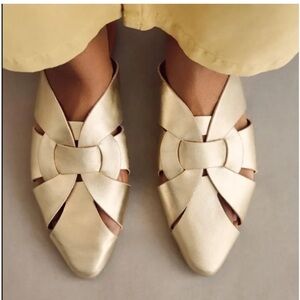Pilcro gold leather slides, size 39 US8
